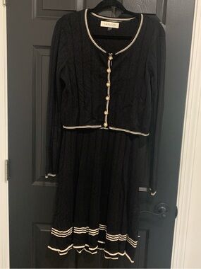 Taylor | Black Knit Pearl-Button Dress with Ivory Trim | Sz XL